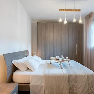 Apartment Art Design, Florence