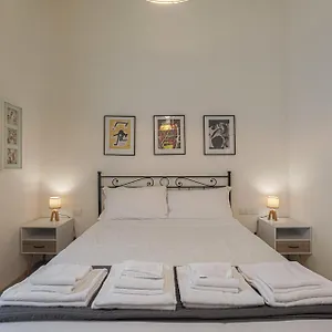 Apartment Luxury In The Heart Of Out Of Ztl, Florence